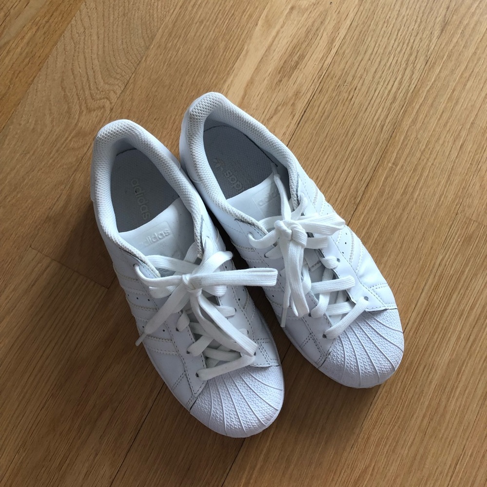 Adidas Superstar White 5.5 NWOT